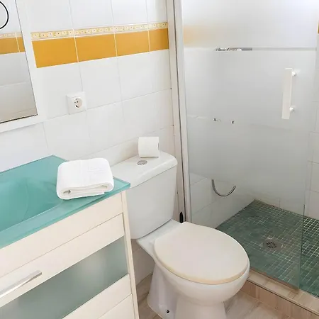 Con Aire Acondicionado Y Patio Ideal Mascosta Solo Alquilamos Familias Y Parejas Appartement *